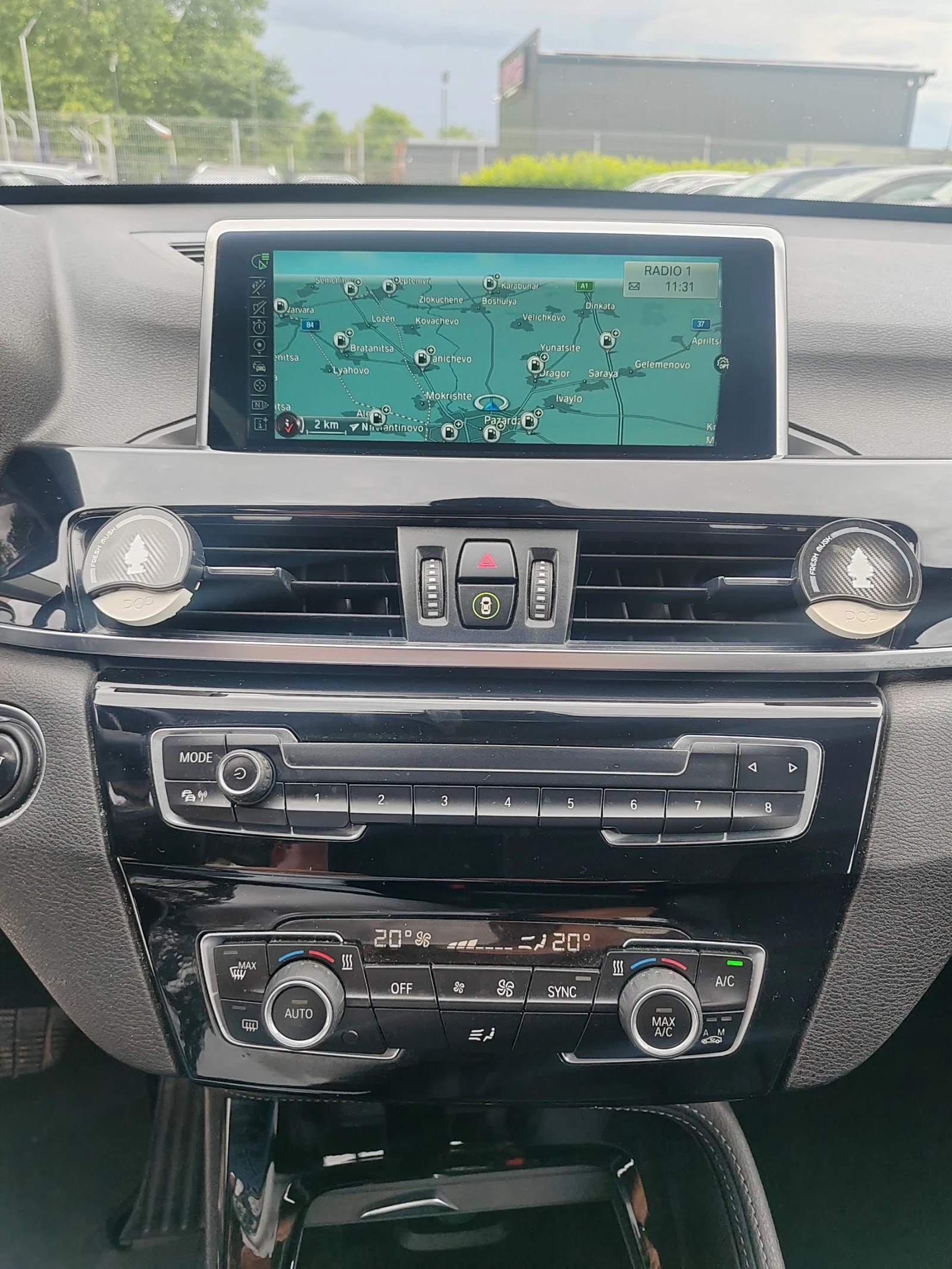 BMW X1 2.0, 190к.с. 4х4, снимка 11 - Автомобили и джипове - 54777000