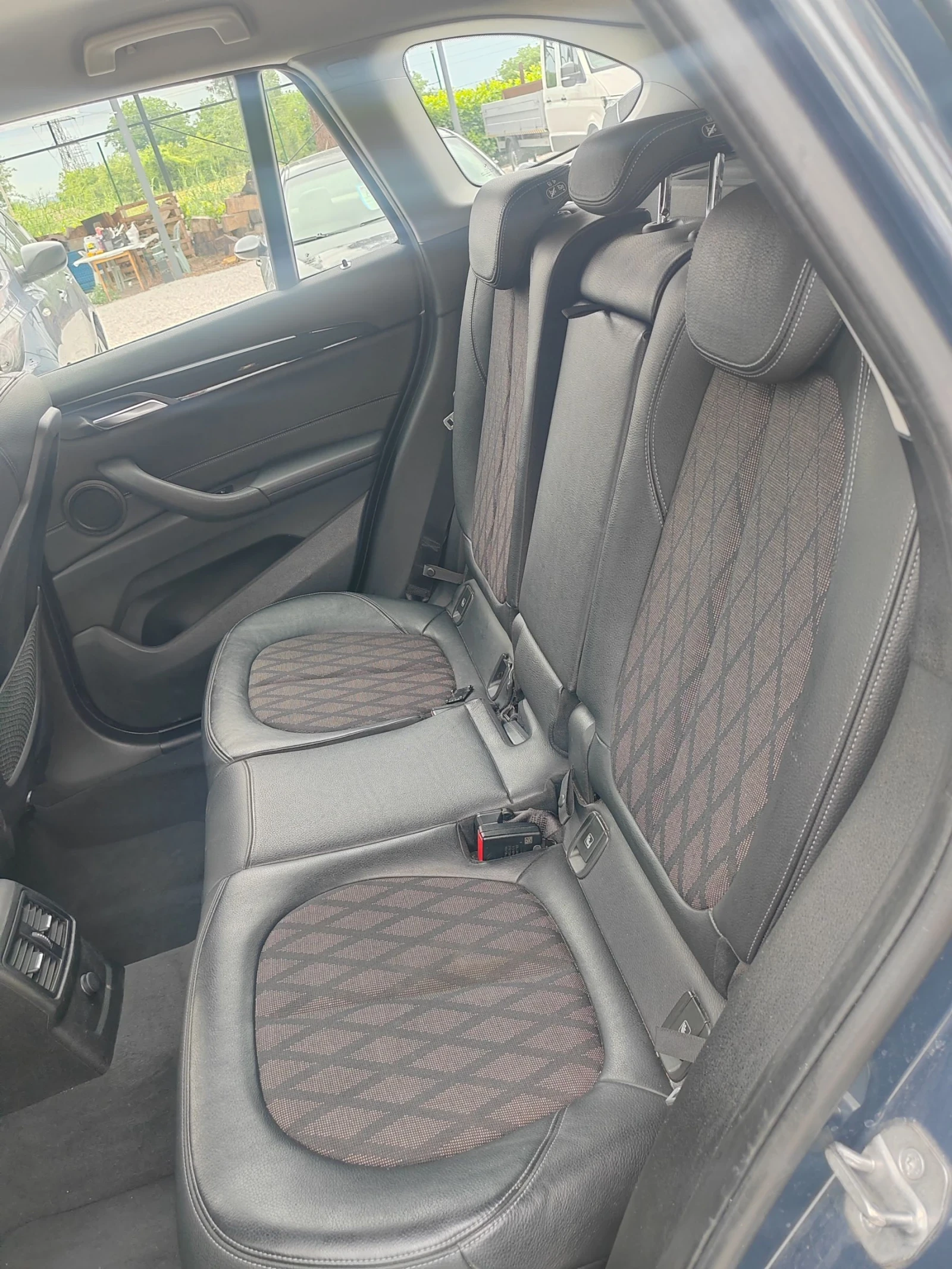 BMW X1 2.0, 190к.с. 4х4, снимка 8 - Автомобили и джипове - 54777000