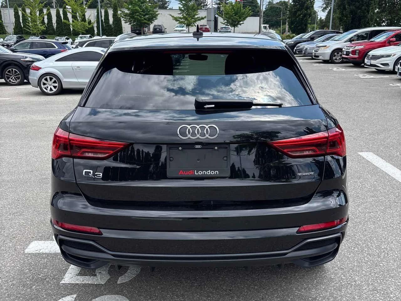 Audi Q3 * Technik * CARFAX * ОПЦИЯ ЗА ФИНАНСИРАНЕ, снимка 17 - Автомобили и джипове - 55193119