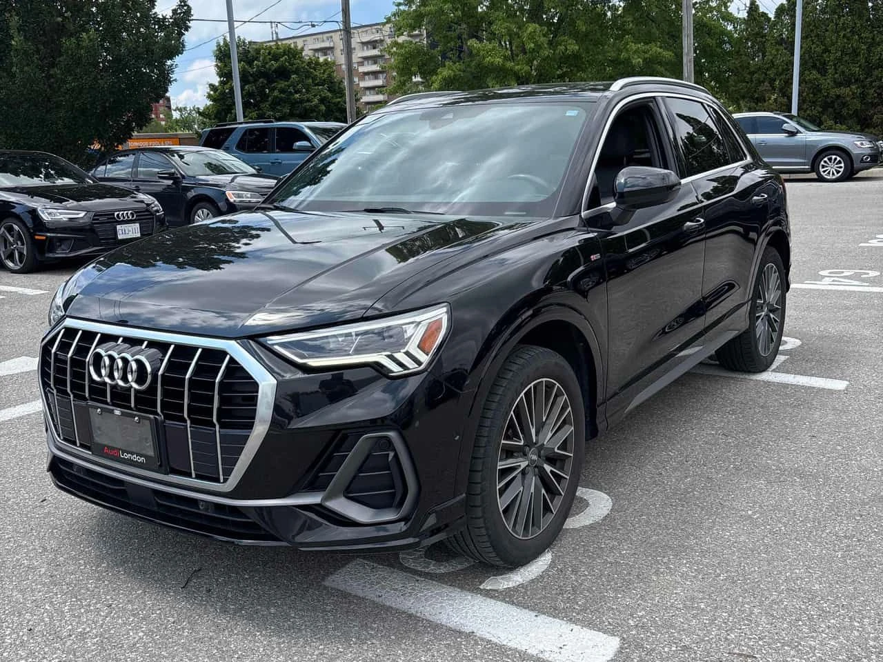 Audi Q3 * Technik * CARFAX * ОПЦИЯ ЗА ФИНАНСИРАНЕ, снимка 12 - Автомобили и джипове - 55193119