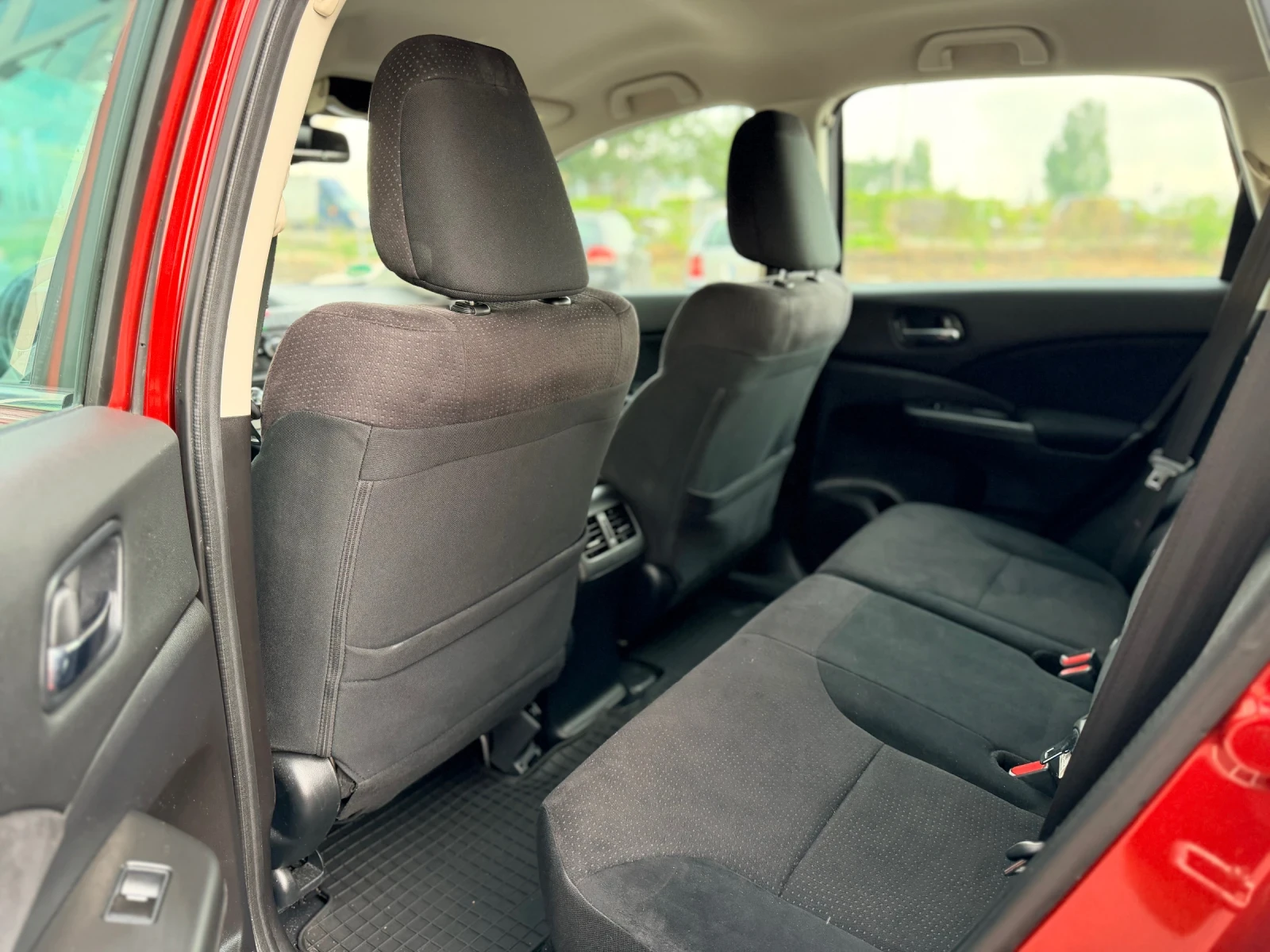 Honda Cr-v 2.0Бензин-Лизинг през Уникредит , снимка 14 - Автомобили и джипове - 55325179