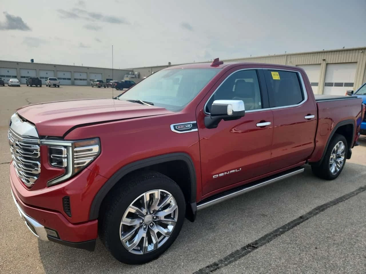 Gmc Sierra * DENALI CREW CAB SHORT BED * CARFAX * От GM * , снимка 2 - Автомобили и джипове - 55576035
