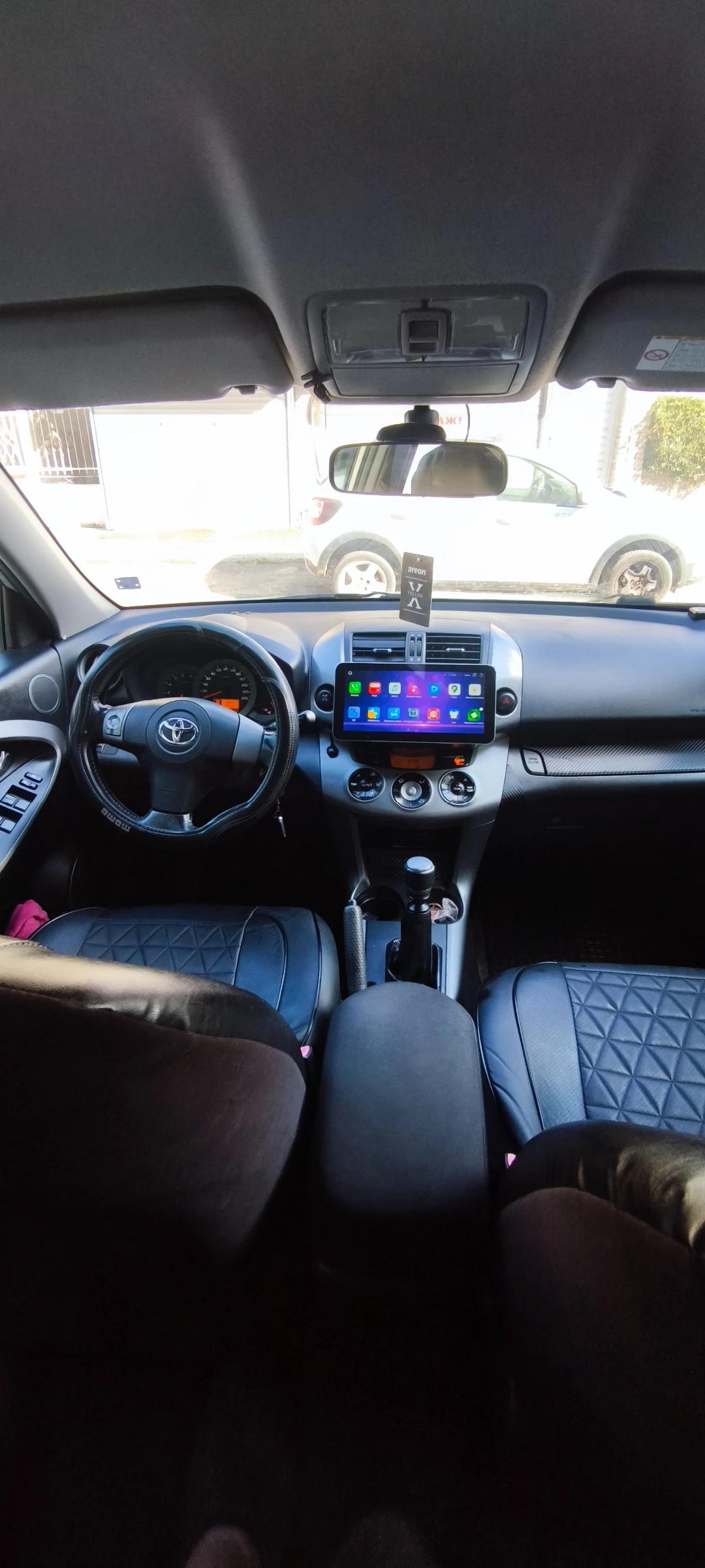 Toyota Rav4 2.2, снимка 14 - Автомобили и джипове - 55792410