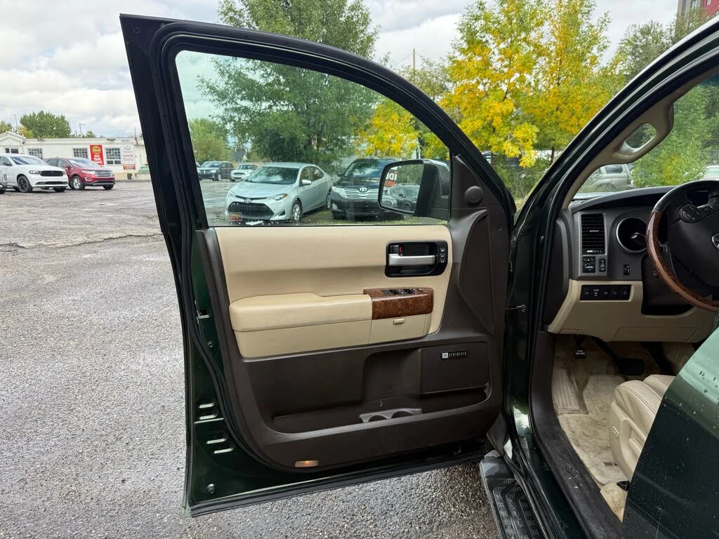 Toyota Sequoia PLATINUM* 5.7* V8* �������* ������* ������ | Mobile.bg � ����������� 7