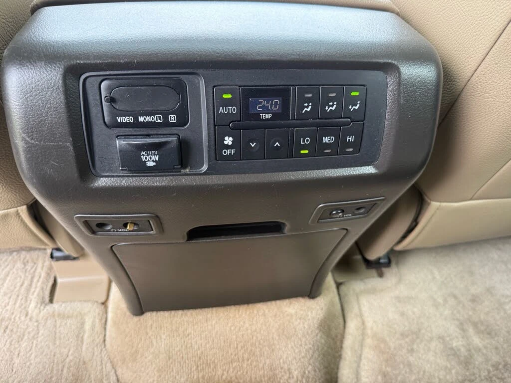 Toyota Sequoia PLATINUM* 5.7* V8* �������* ������* ������ | Mobile.bg � ����������� 14