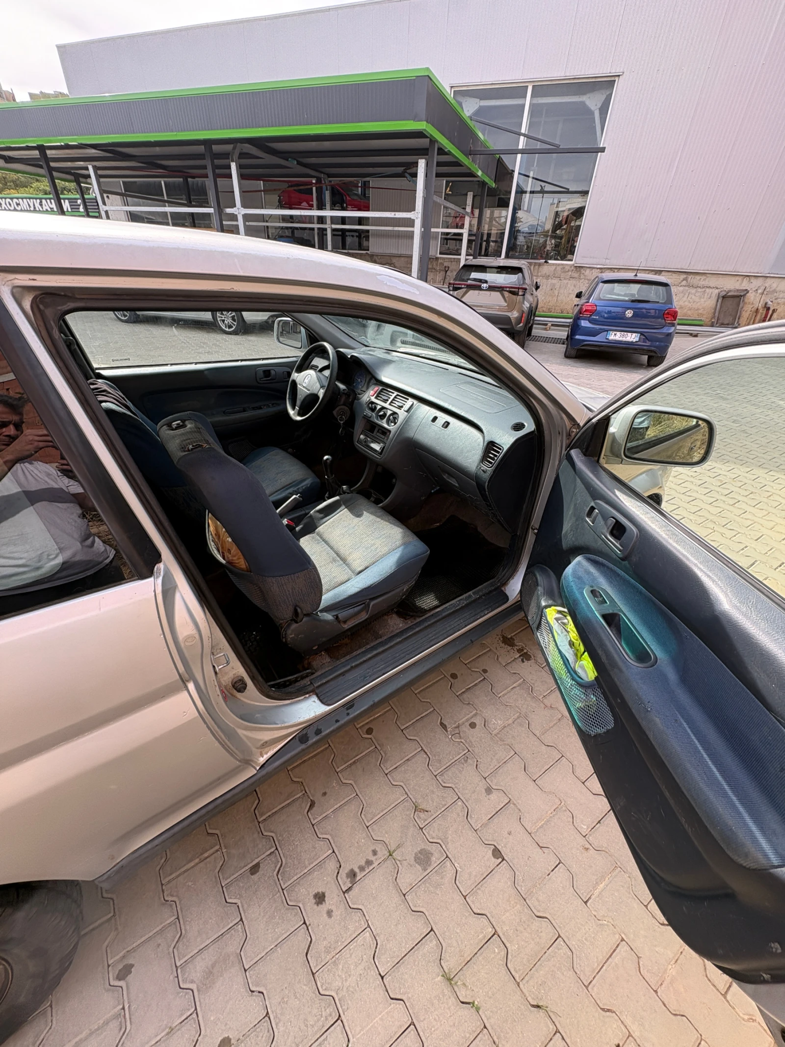 Honda Hr-v, снимка 5 - Автомобили и джипове - 56586946