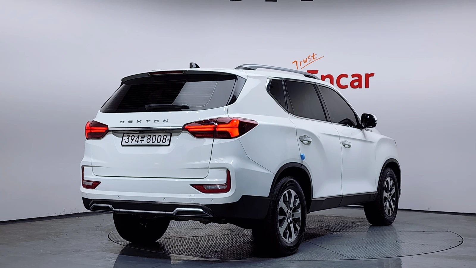 SsangYong Rexton 2.2 Diesel / Luxury, снимка 3 - Автомобили и джипове - 56660165