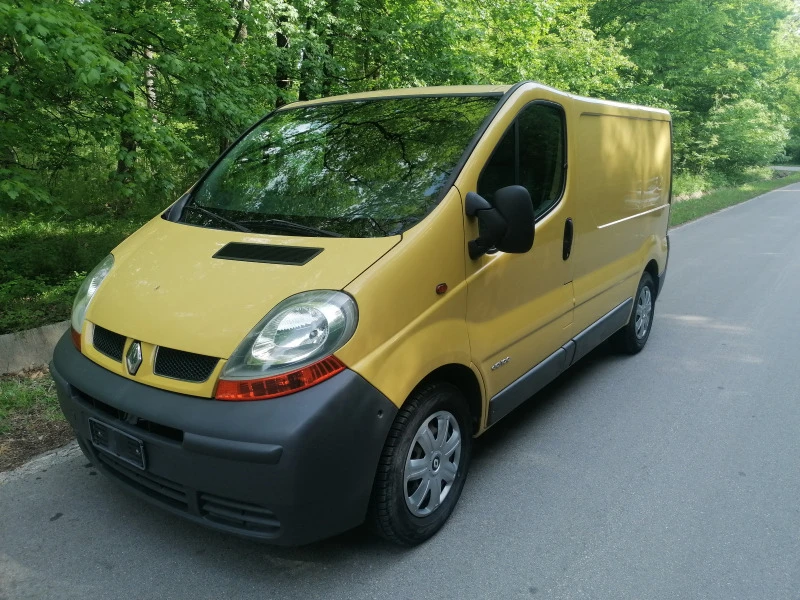 Renault Trafic, снимка 2 - Бусове и автобуси - 48318745