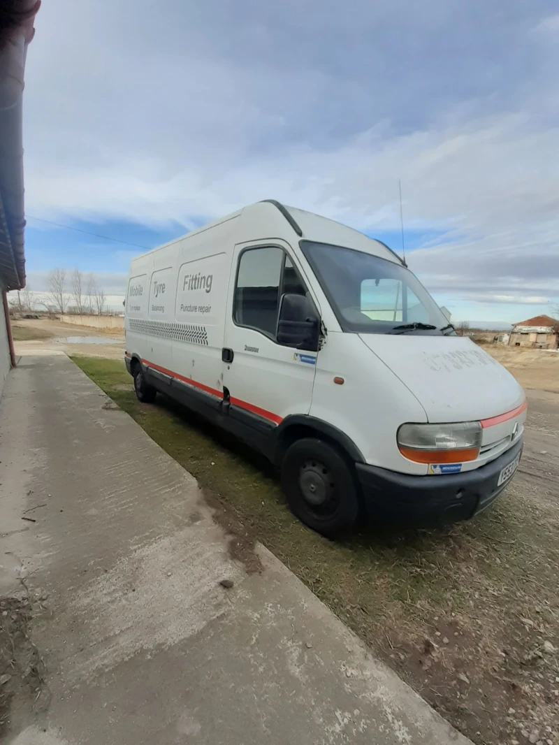 Renault Master 2.8 DTI, снимка 2 - Бусове и автобуси - 48062562