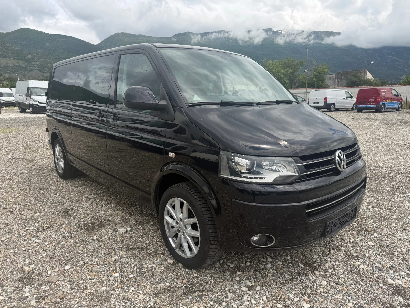 VW Transporter 2.0TDI!LONG!5+ 1! 2странични+ 2задни врати!4MOTION