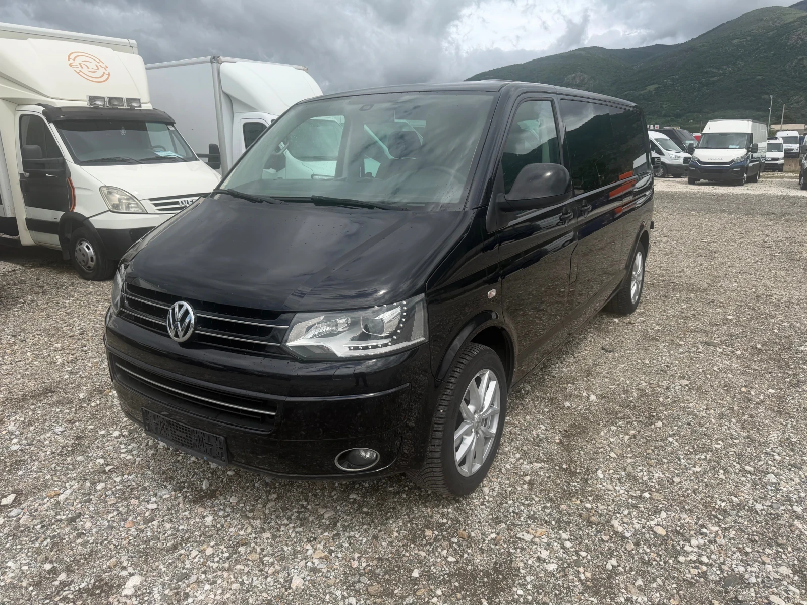 VW Transporter 2.0TDI!LONG!5+ 1! 2странични+ 2задни врати!4MOTION, снимка 3 - Бусове и автобуси - 54650157