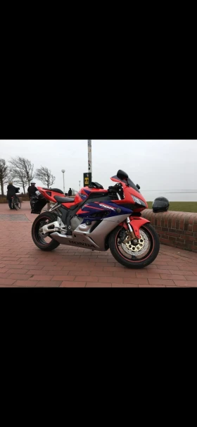 Обява за продажба на Honda Cbr Sc57 ~8 000 лв. - изображение 2
