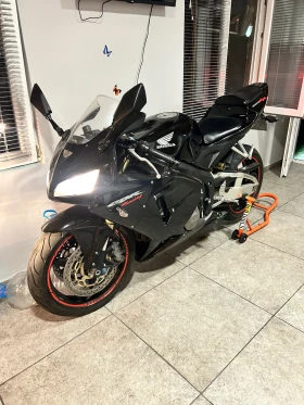  Honda Cbr
