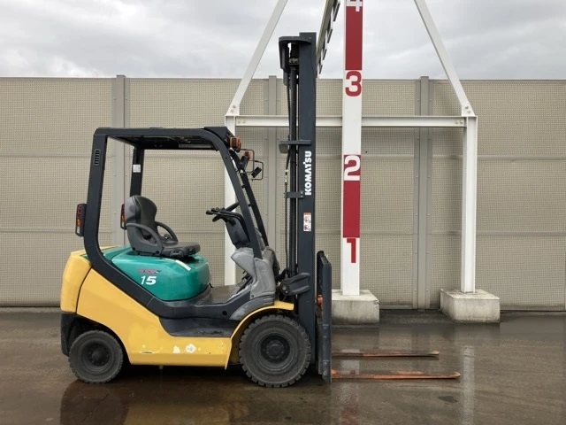  Komatsu   4.5 -   10.02.2026!!! | Mobile.bg   7