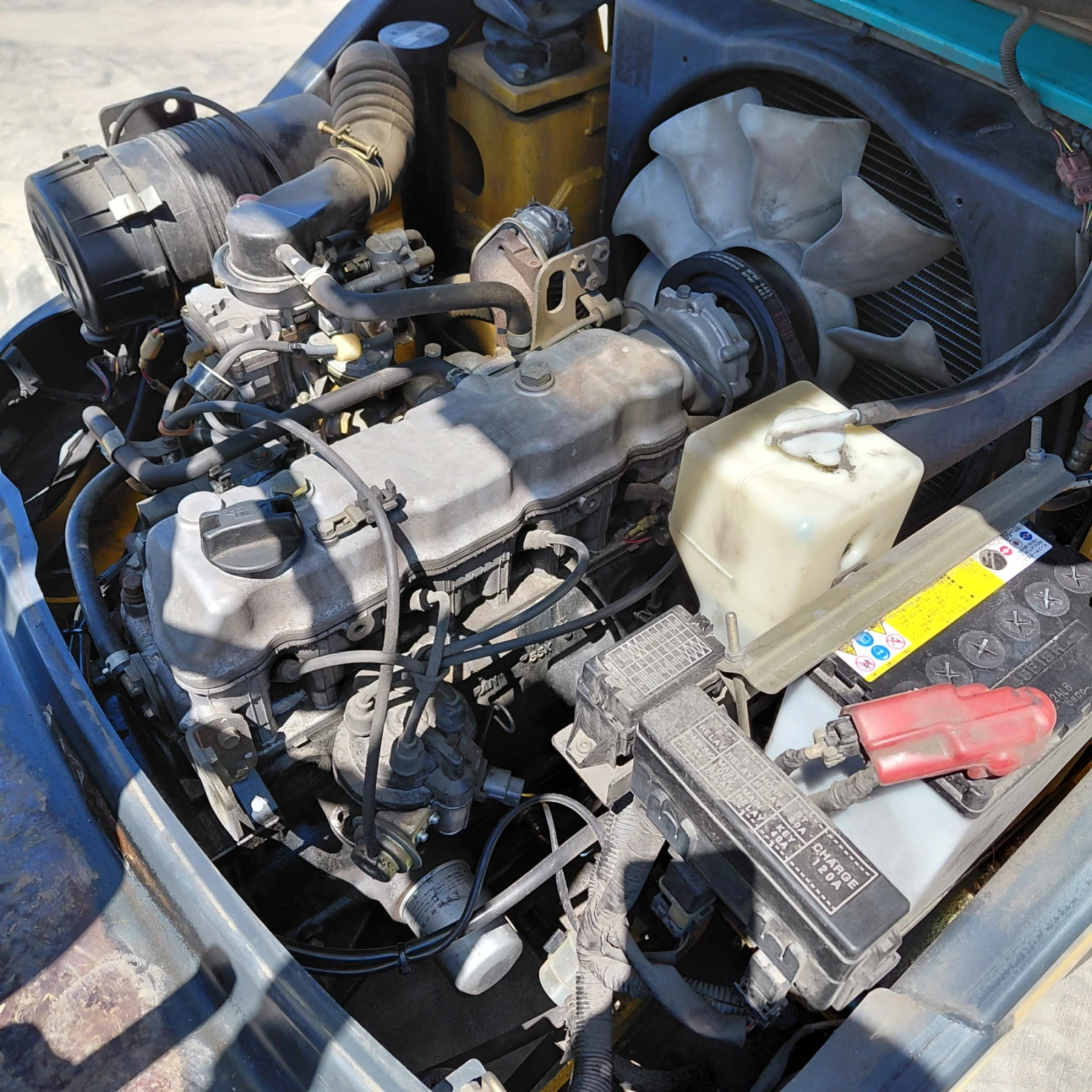 ������� Komatsu  FG15T-20 * ���������� * 4.5 ����� * ������� *  | Mobile.bg � ����������� 13