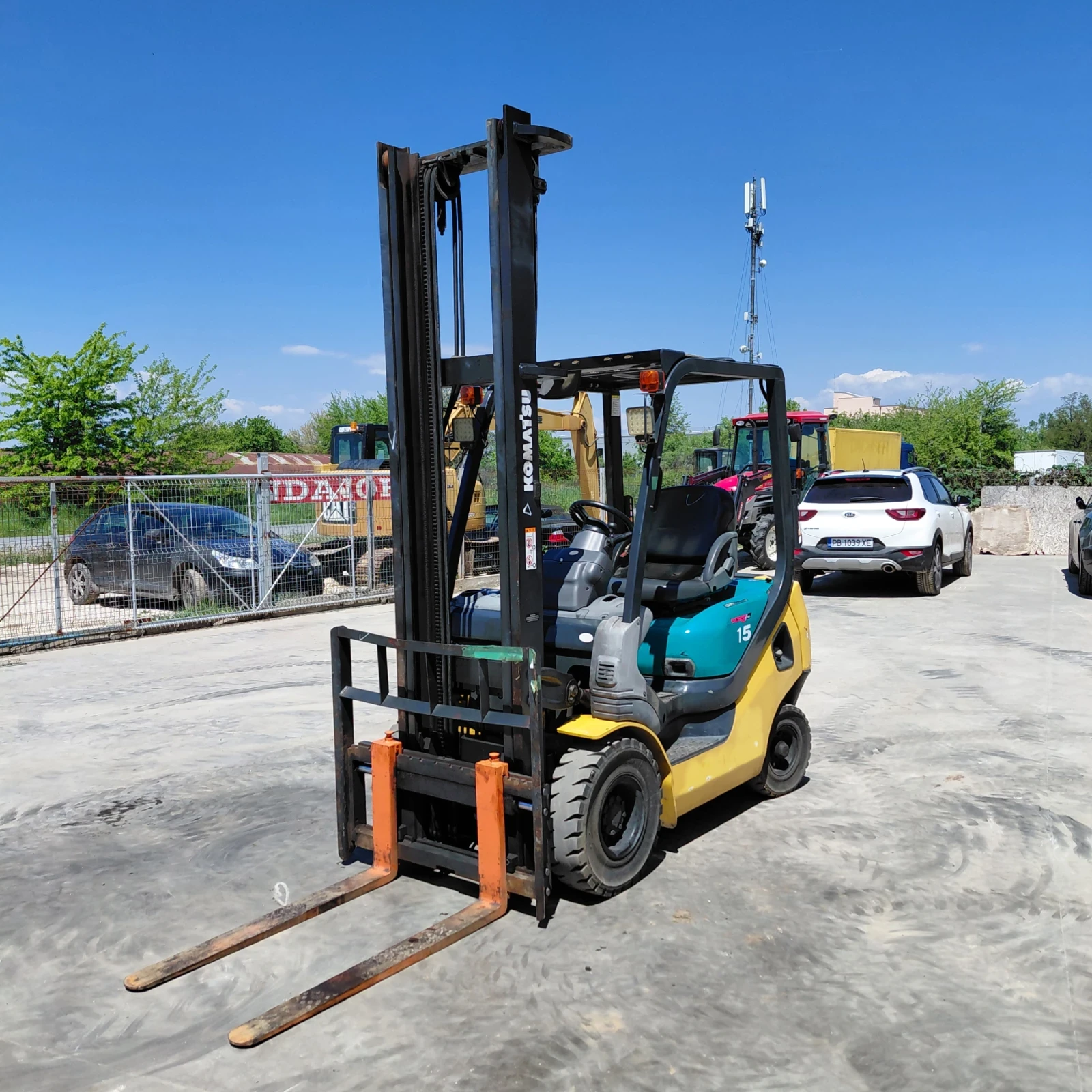 ������� Komatsu  FG15T-20 * ���������� * 4.5 ����� * ������� *  | Mobile.bg � ����������� 1