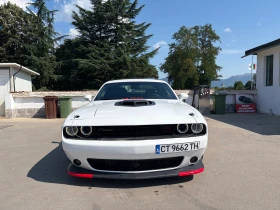 Dodge Challenger 6.4 Scat Pack, снимка 3