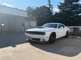 Dodge Challenger 6.4 Scat Pack, снимка 1