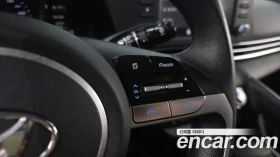 Hyundai Elantra, снимка 17