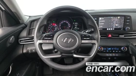 Hyundai Elantra, снимка 12