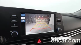 Hyundai Elantra, снимка 14