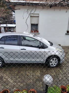 Toyota Yaris ГАЗ - 2500 € / 4889.57 лв. - 40533649 5