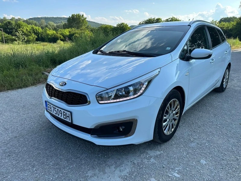 Kia Ceed GDI, снимка 1 - Автомобили и джипове - 45034935