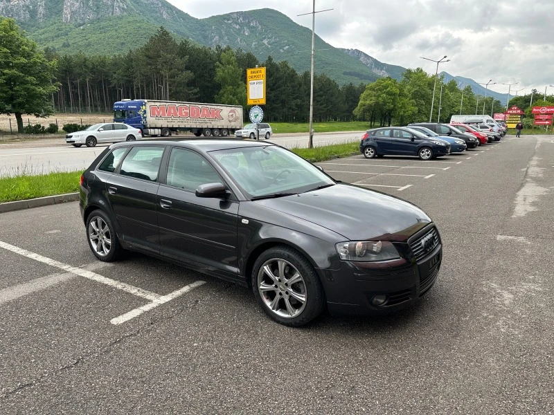 Audi A3 2.0i 4x4 Швейцария, снимка 1 - Автомобили и джипове - 45767338