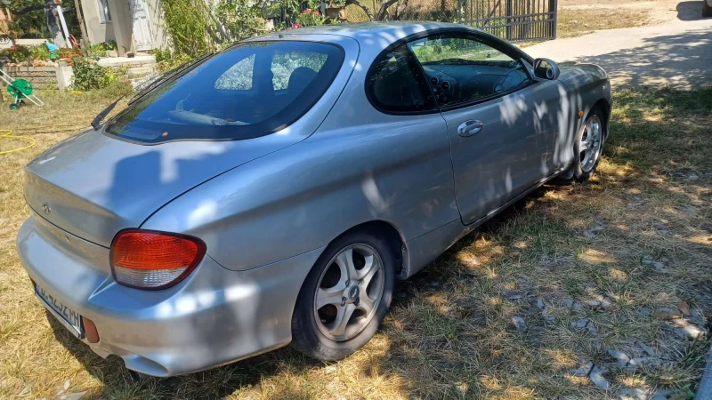 Hyundai Coupe, снимка 4 - Автомобили и джипове - 47407380