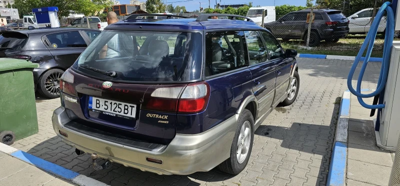 Subaru Outback Газ, бензин, снимка 3 - Автомобили и джипове - 47219704