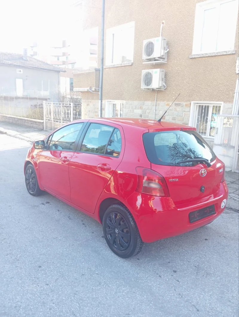 Toyota Yaris 1.3wwt , снимка 5 - Автомобили и джипове - 48522393