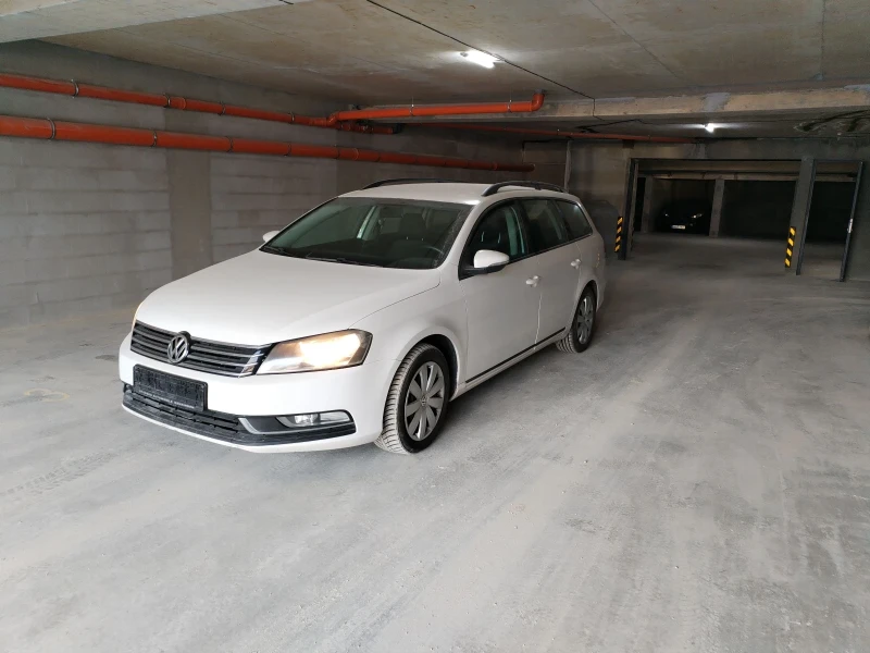 VW Passat, снимка 1 - Автомобили и джипове - 49336686