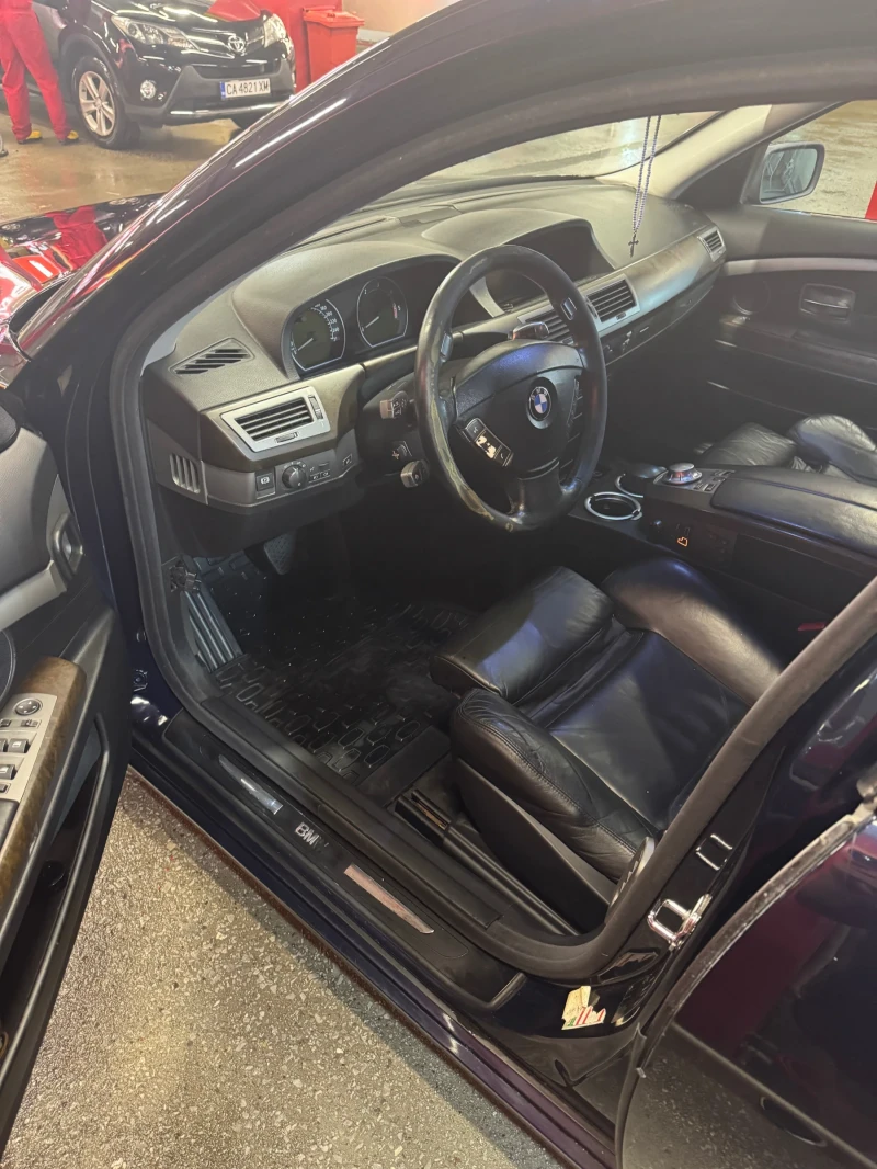 BMW 730, снимка 11 - Автомобили и джипове - 50921699