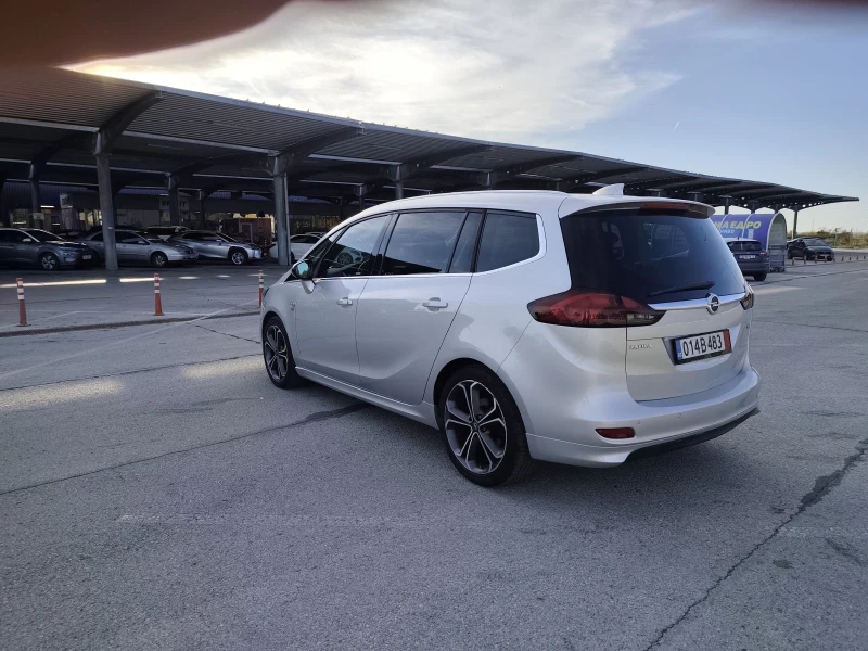 Opel Zafira 1.6 CDTI 135к.с. OPC LINE, снимка 4 - Автомобили и джипове - 52283834