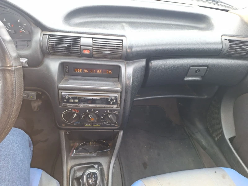 Opel Astra, снимка 5 - Автомобили и джипове - 53068492
