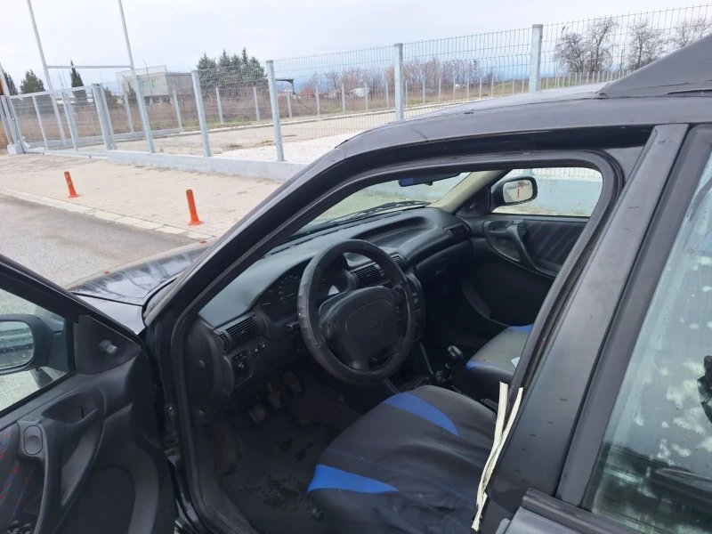 Opel Astra, снимка 3 - Автомобили и джипове - 53068492