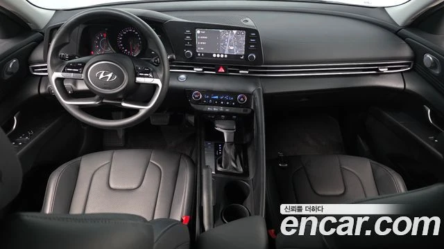 Hyundai Elantra, снимка 7 - Автомобили и джипове - 56077553