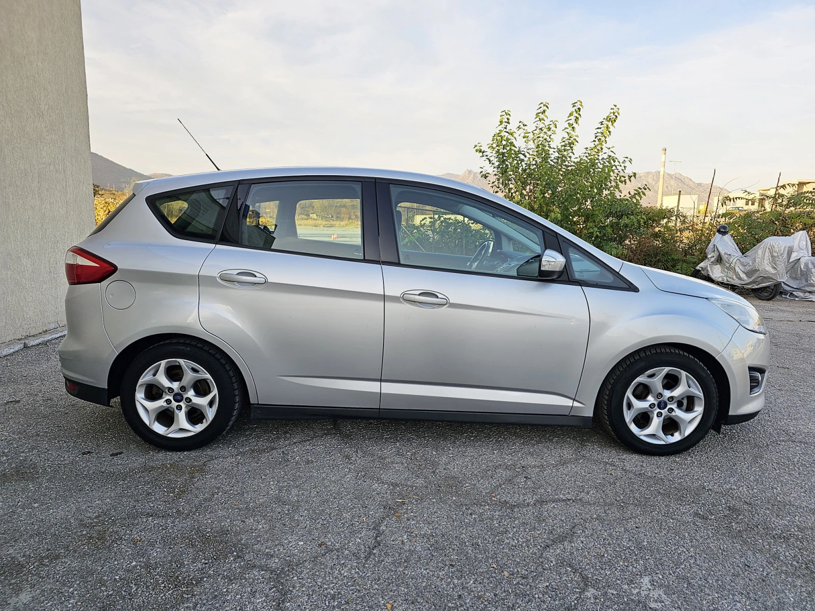 Ford C-max 1.6 TDCI - изображение 8