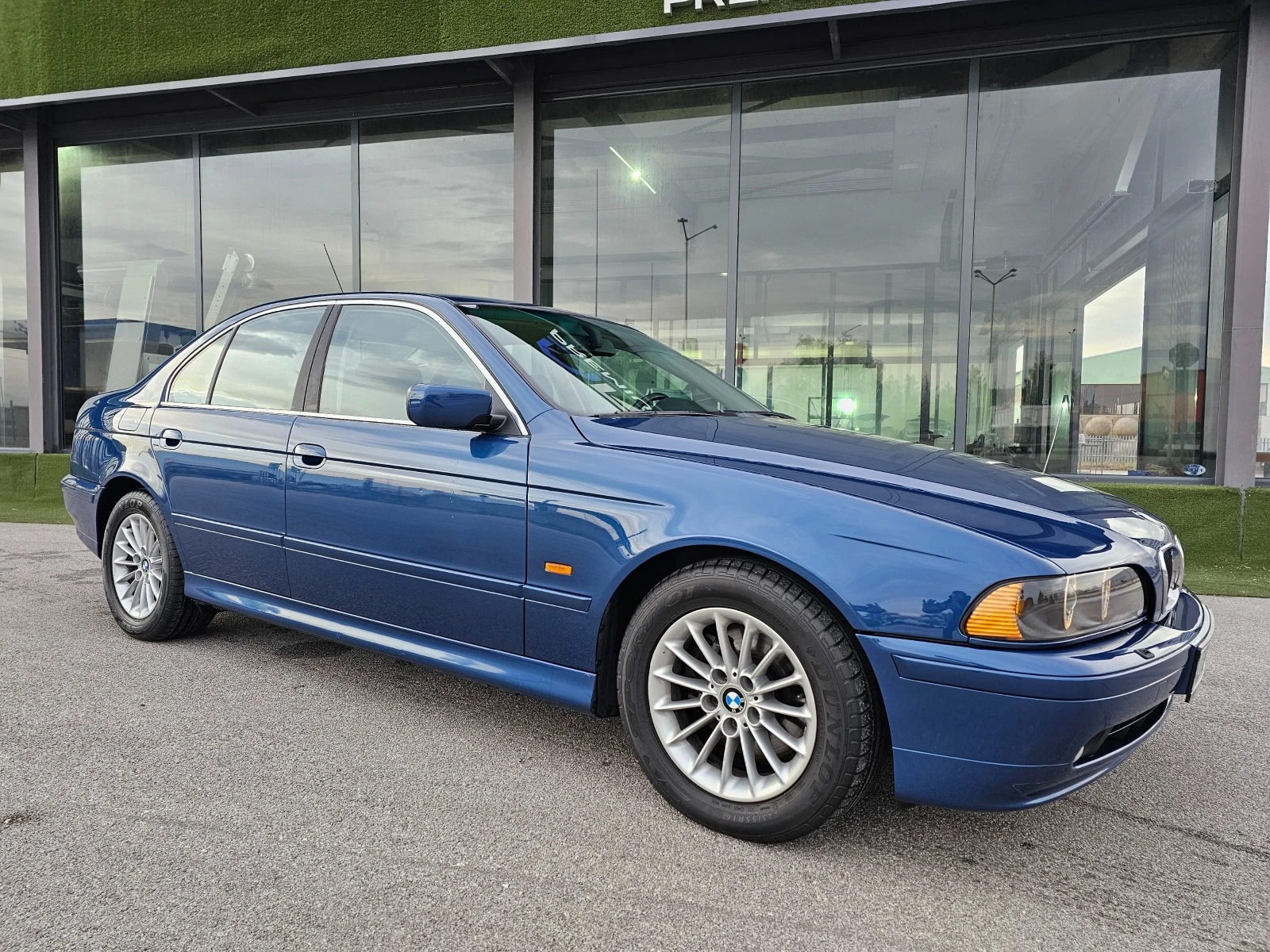 BMW 530 d Limousine  | Mobile.bg   13