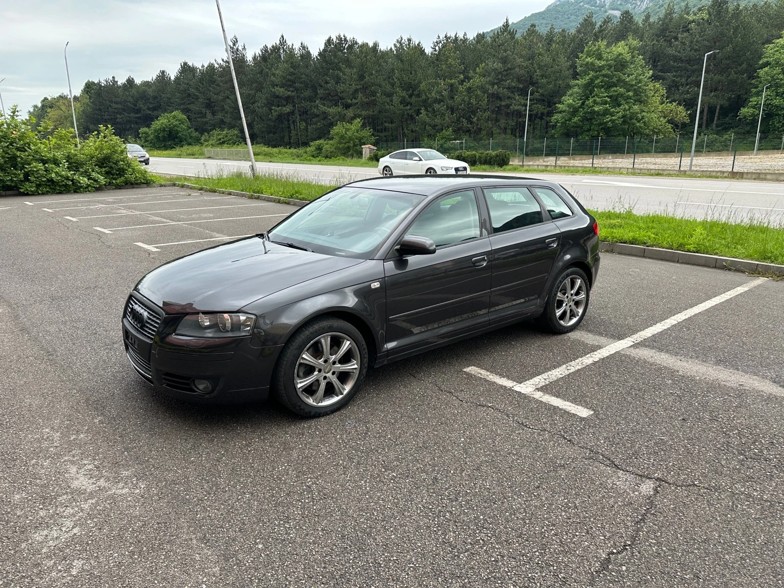 Audi A3 2.0i 4x4 Швейцария - изображение 4