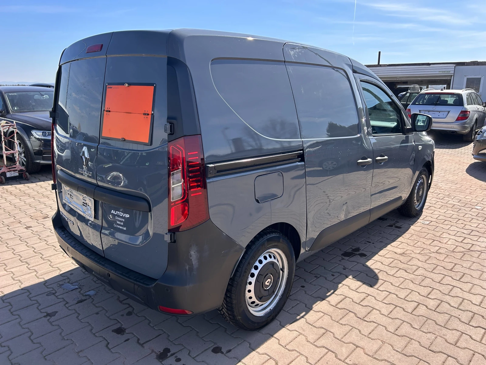 Renault Express 1.5DCI NAVI EURO 6 - изображение 6