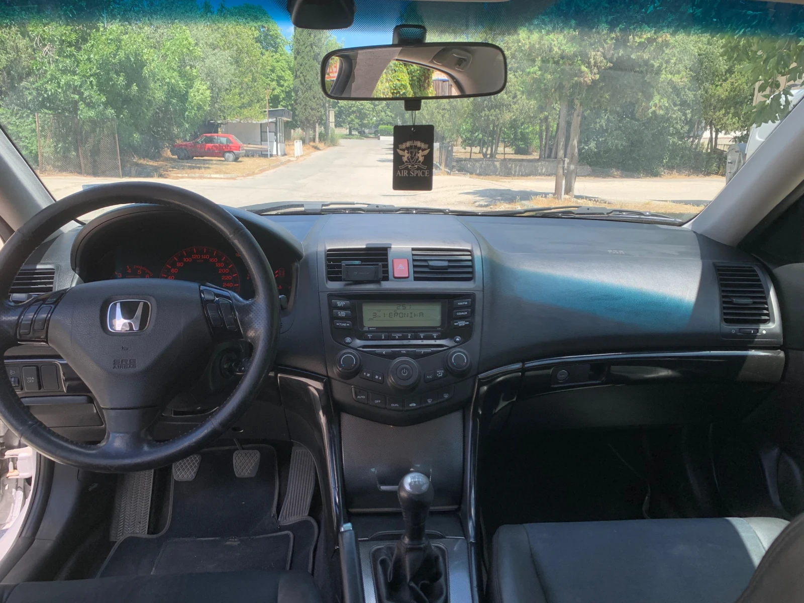 Honda Accord 2.2 - изображение 8