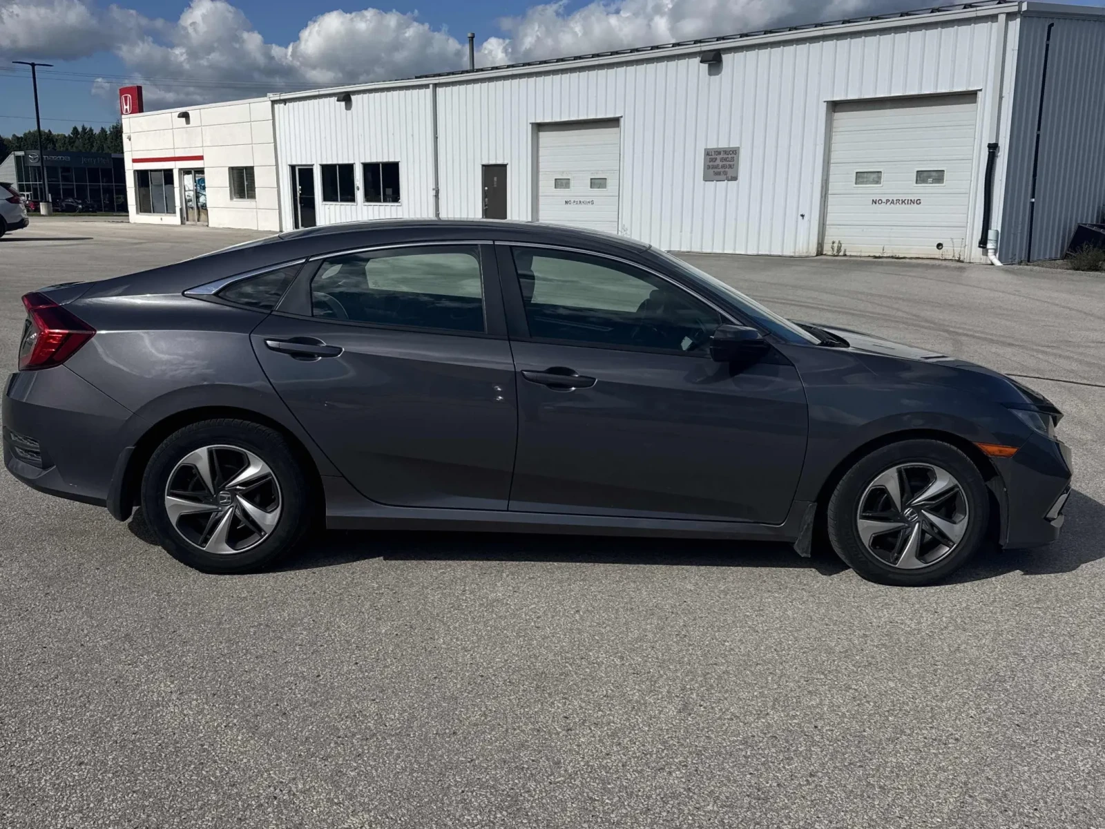 Honda Civic * LX* * АВТОКРЕДИТ* * ЦЕНА ДО БЪЛГАРИЯ*  - изображение 3