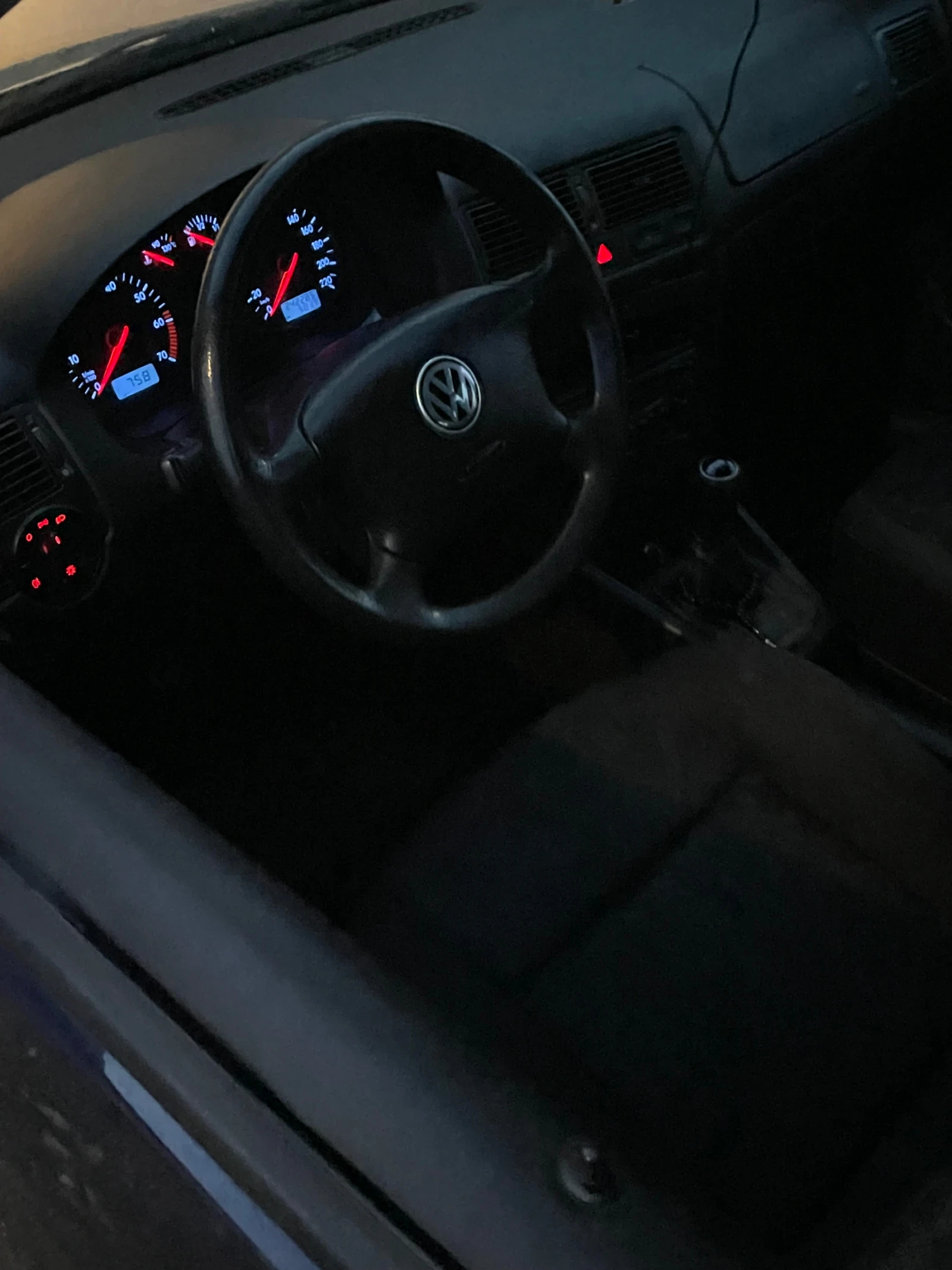 VW Golf  - изображение 9