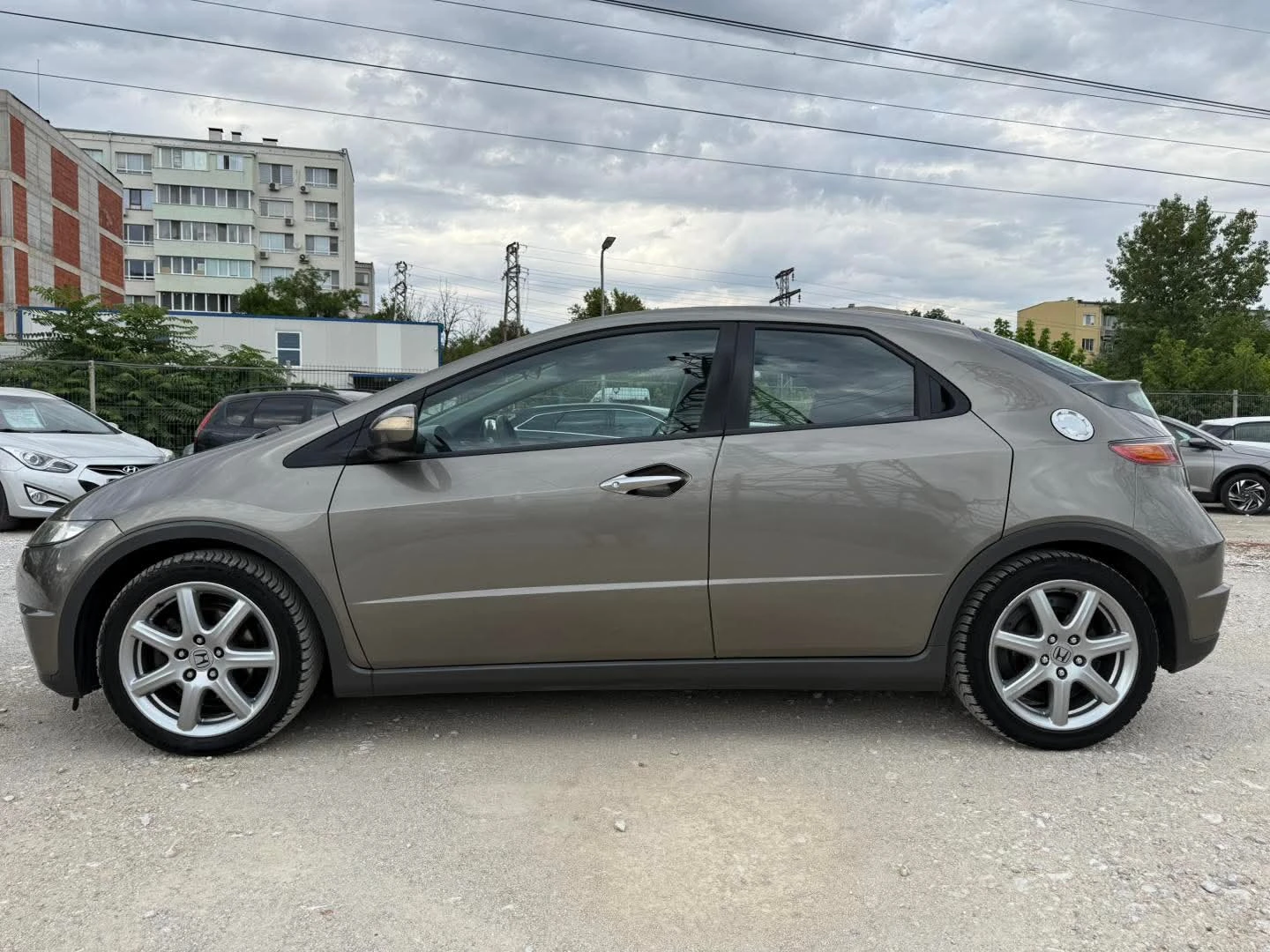 Honda Civic 1.8 i-VTEC - изображение 3