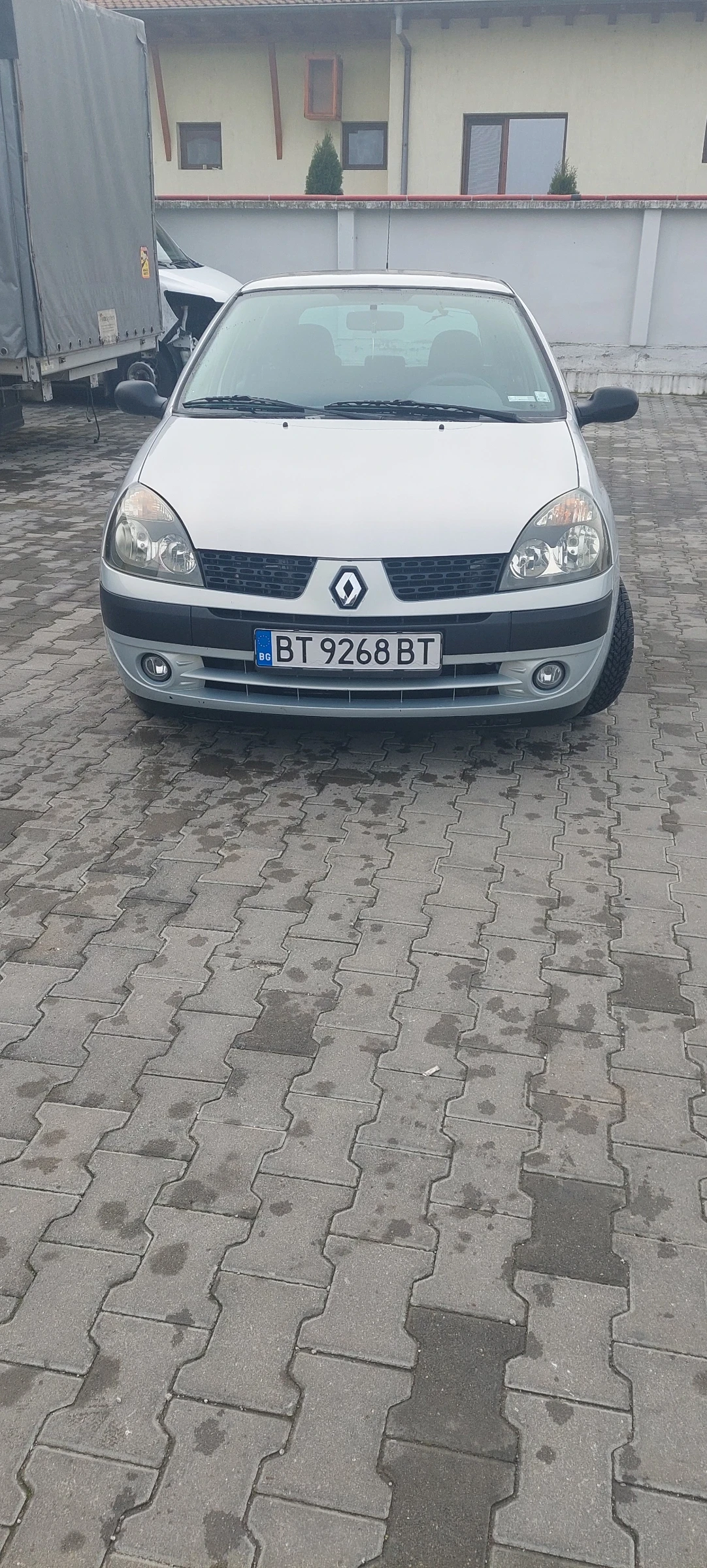 Renault Clio  - изображение 6