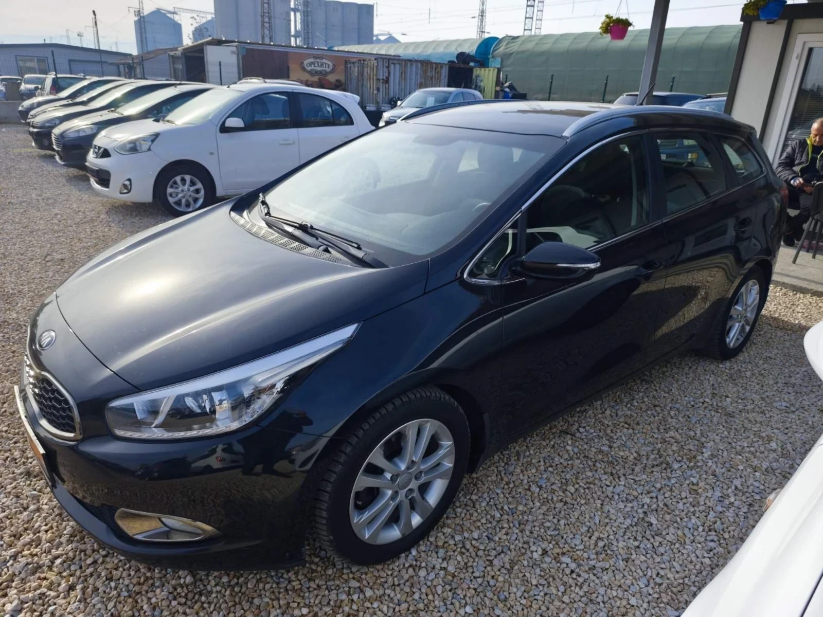 Kia Ceed 1.6-GTI-128 | Mobile.bg � ����������� 11