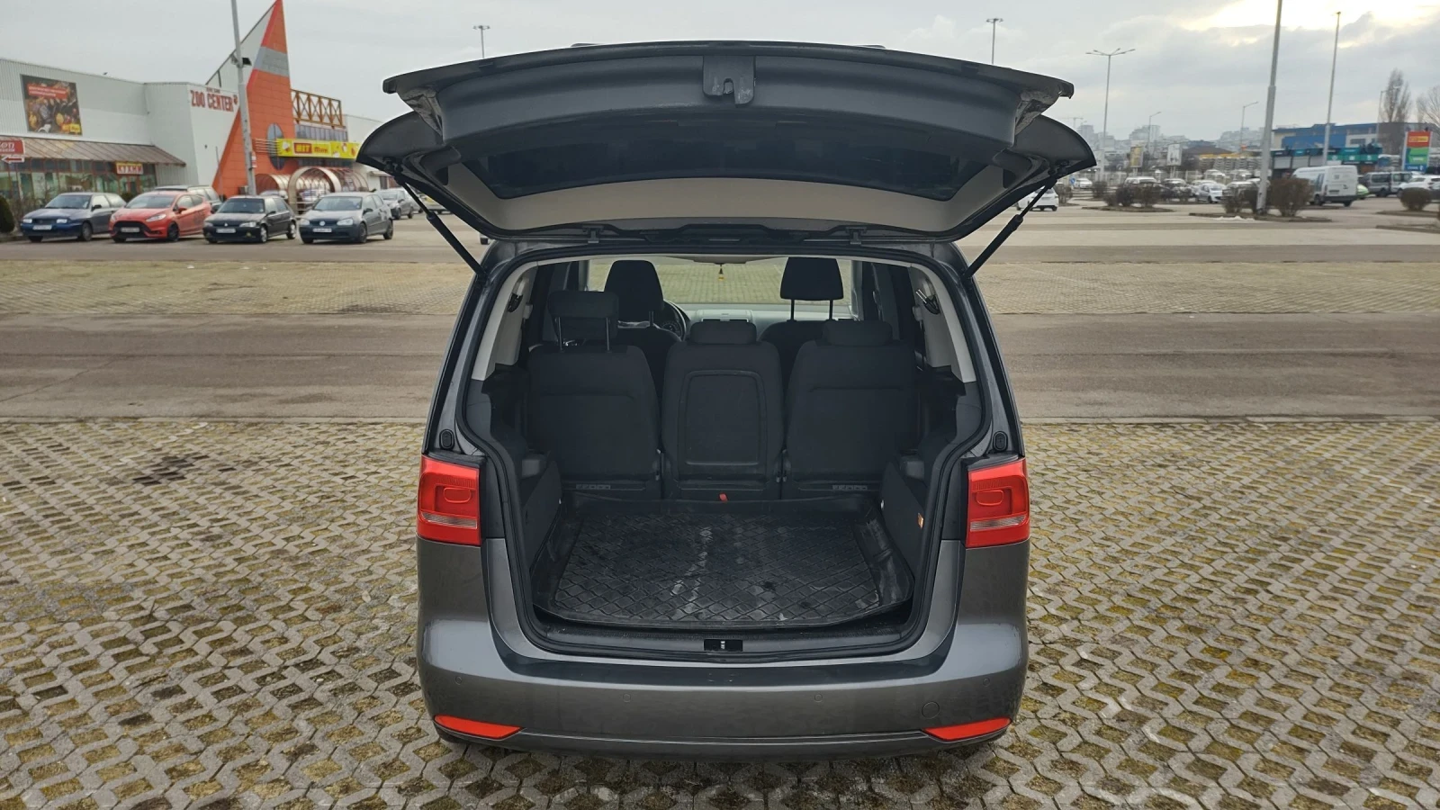 VW Touran 1.4tsi фабричен метан - изображение 6