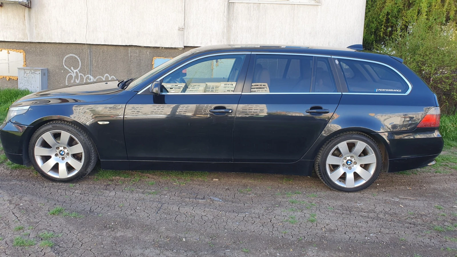 BMW 530 230кс ST2 Автоматик, снимка 2 - Автомобили и джипове - 54398609