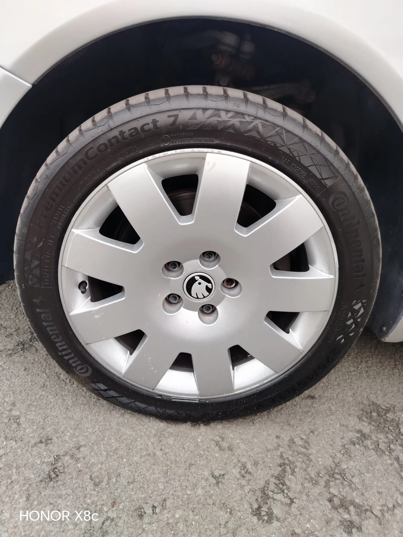 Skoda Superb 2.8 V6, снимка 11 - Автомобили и джипове - 54728525
